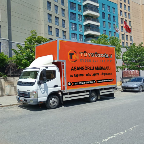 ŞEHİRLERARASI NAKLİYAT Türkiye'nin dört bir yanına, eşyalarınızı sigortalı ve güvenli şekilde ulaştırıyoruz. Uzun yol taşımacılığında deneyimli kadromuz ve modern araçlarımızla yanınızdayız.